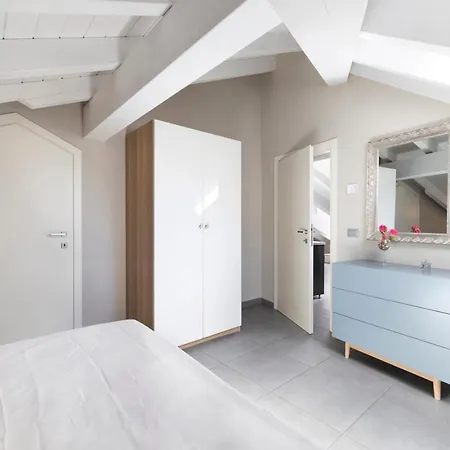 Apartmán Mansarda - Maggiore Estate By Ginin *