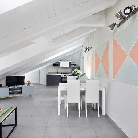 Apartamento Mansarda - Maggiore Estate By Ginin Cannobio